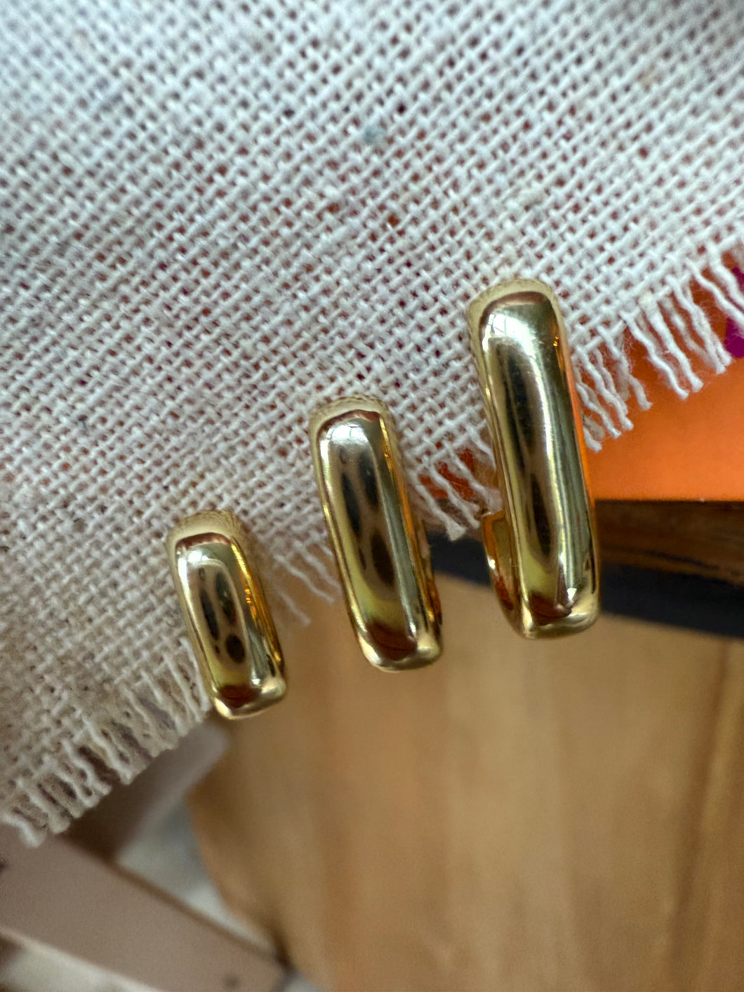 Bold rectangle hoop