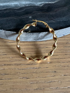 Chunky hoop