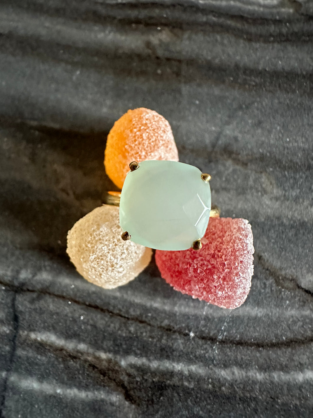 Gem ring