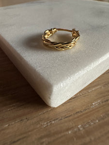 Woven hoop