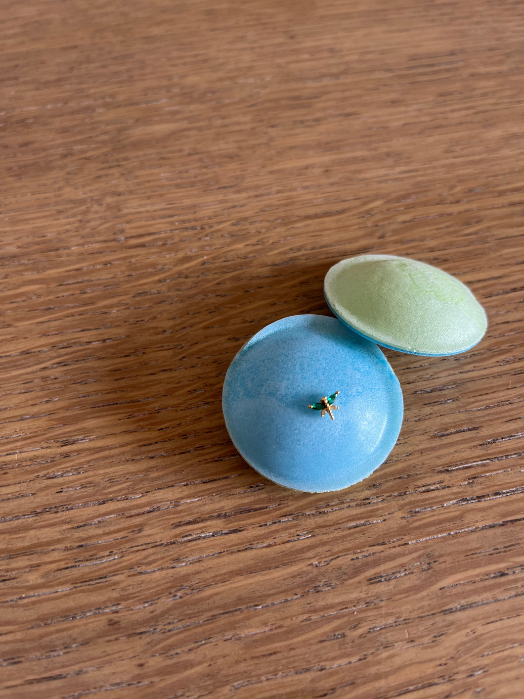Dragonfly green