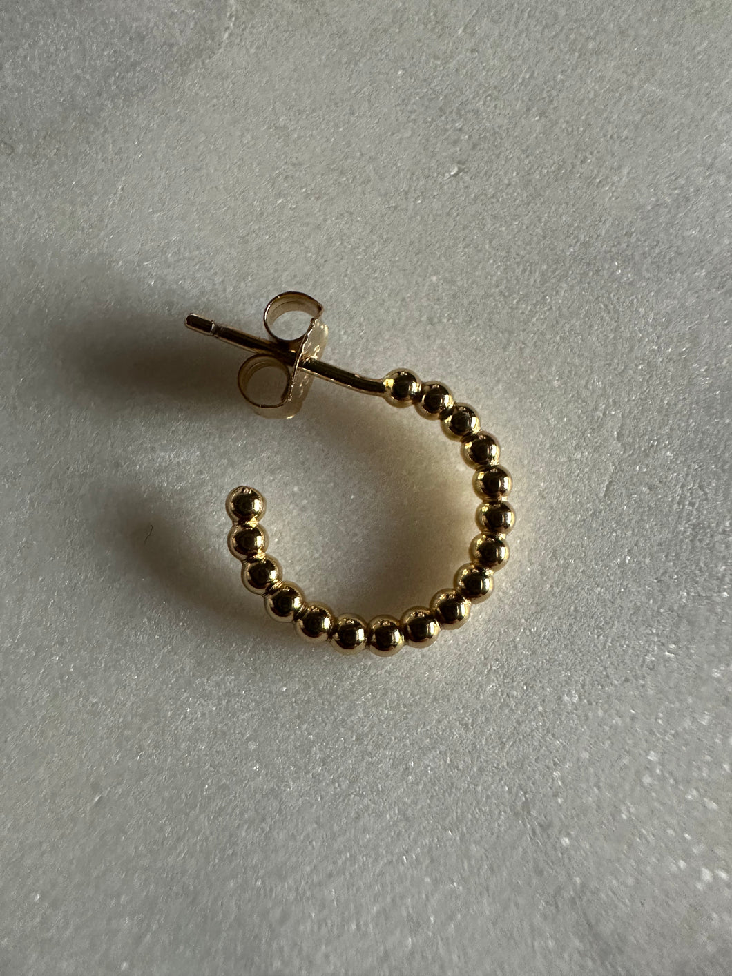 Big dotted hoop