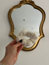 Load image into Gallery viewer, Teddy white